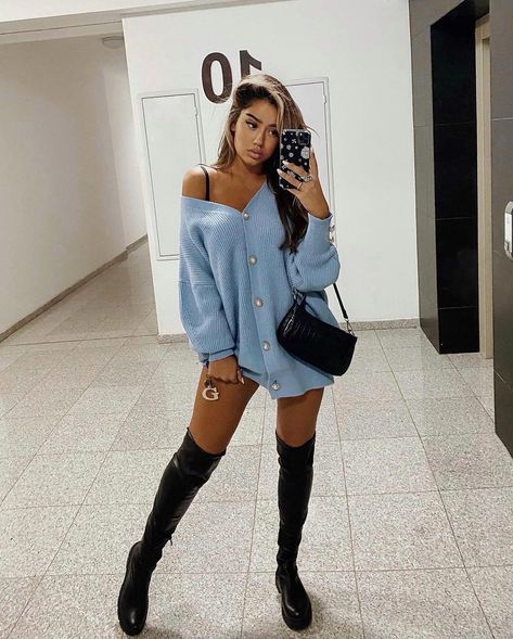 FESTA QOQAJ on Instagram: “🦋🦋🦋 @brentinyparis�” Knee High Flat Boots Outfit, Flat Thigh High Boots Outfit, Flat Over The Knee Boot Outfit, Boots Outfit Ideas For Women, Flat Boots Outfit, Flat Thigh High Boots, Flat Over The Knee Boots, Over The Knee Boots Outfit, Over The Knee Leather Boots