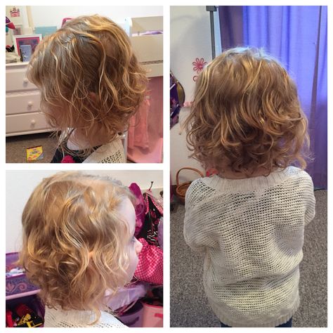 Toddler girl curly hair Bob short haircut Girls Short Curly Haircuts Kids, Toddler Girl Haircut Curly, Toddler Curly Haircut, Curly Hair Cuts For Girls Kids, Kid Haircuts, Toddler Girl Haircut, Toddler Haircuts, Hair Layers, Toddler Hairstyles