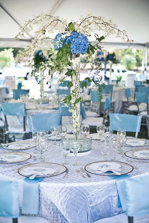 Tall Wedding Centerpieces Light Blue Wedding Decorations, Baby Blue Wedding Theme, Wedding Table Decorations Blue, Blue Place Settings, Blue Table Settings, Blue Wedding Centerpieces, Baby Blue Weddings, Quinceanera Tiaras, Blue Wedding Decorations