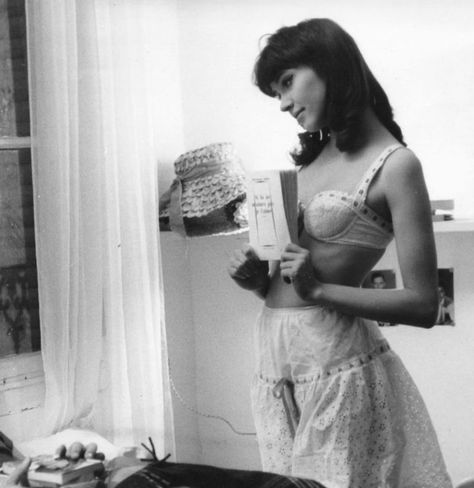 Anna Karina, A Book, A Woman, Lingerie, Black And White, Bed, White, Black