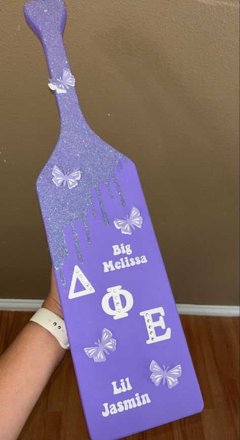 Pledge Paddle Sorority, Sorority Paddles Taylor Swift, Purple Paddle Sorority, Purple Sorority Paddles, Taylor Swift Paddle Sorority, Senior Paddles Sorority, Greek Life Paddles, Sorority Twin Paddles, Aesthetic Sorority Paddles