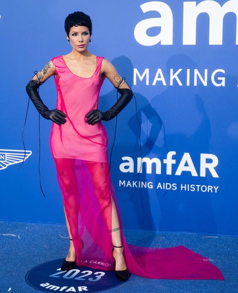 Halsey's Naked Dress at the Cannes Film Festival 2023 Naked Dresses, Givenchy Dress, Lupita Nyong'o, Oscars Party, Valentino Haute Couture, Valentino Couture, Versace Dress, Vanity Fair Oscar Party, Florence Pugh