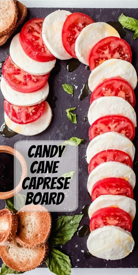 Savory Christmas Recipes, Christmas Caprese, Caprese Board, Candy Charcuterie Board Ideas, Halloween Candy Charcuterie Board, Christmas Platters, Candy Charcuterie Board, Caprese Appetizer, Candy Charcuterie