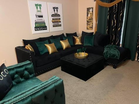 Emerald Green Gold And Black Living Room, Two Piece Sofa Set Living Rooms, Black And Gold Sofa Living Room, Emerald Green Brown And Gold Living Room, Black And Emerald Green Living Room, Green Gold Living Room Decor, Hunter Green Black And Gold Living Room, Green And Gold Living Room Ideas, Hunter Green Living Room Ideas