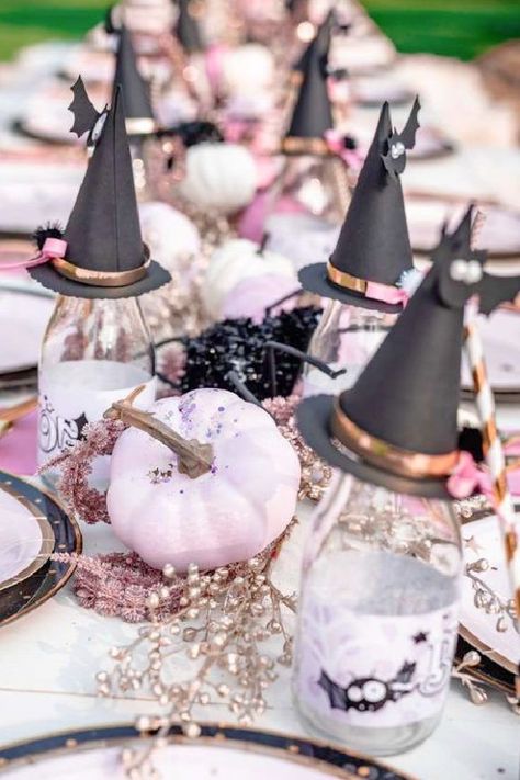 Give your Halloween party a witch vibe by adding some black card stock witch hats to the top of each glass bottle. Everyone is sure to fall under their spell the second they set their eyes on them! See more party ideas and share yours at CatchMyParty.com Hocus Pocus Party Ideas, Halloween Birthday Party Ideas, Hocus Pocus Party Decoration, Halloween Tea Party, Halloween Table Settings, Halloween Countdown Calendar, Hocus Pocus Party, Halloween Bingo, Witch Party