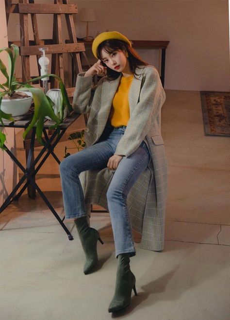 Baret Outfit, Korean Fashion Outfits, Seoul Fashion, Long Coats, Korean Fashion Trends, Korea Fashion, Fashion Korean, 가을 패션, Urban Chic