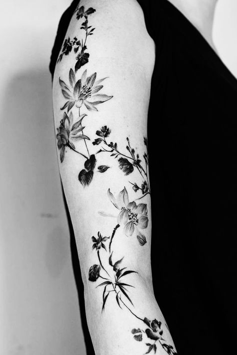 Chinese Lotus Tattoo, Brushwork Tattoo, Chinese Flower Tattoo, Chinese Painting Tattoo, Chinese Calligraphy Tattoo, Orchid Tattoo, Lotus Painting, Calligraphy Tattoo, Witch Tattoo