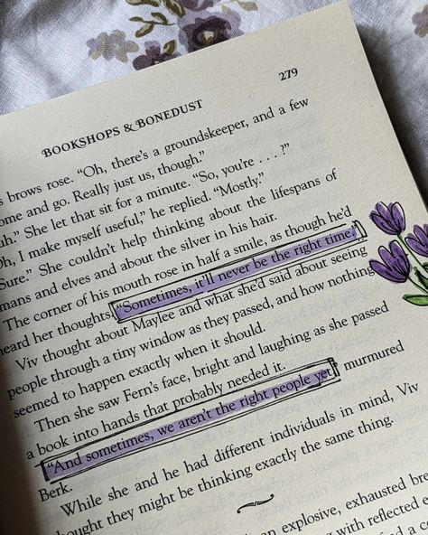 book tour stop @panmacmillanindia 💖✨ 💬 If you could spend a summer stranded in a small town with any fictional character as your companion, who would you choose and why? Bookshops & Bonedust by Travis Baldree is exactly as expected- it feels like wrapping yourself in a cozy blanket on a rainy day. It's not a story of epic battles or mind-bending twists, but rather a gentle stroll through a quaint little town filled with charming characters and subtle mysteries. Viv, our orcish protagonist,... Fictional Character Aesthetic, Non Fictional Books, Story Book Aesthetic, Smütty Books Scene Detailed, Book Story Ideas, Wrap Up Books, Gentle Aesthetic, Book Annotation Tips, Novel Aesthetic