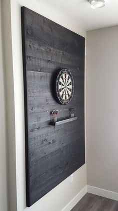 Basement Game Room Ideas, Dart Board Wall, Basement Decoration, Basement Games, Game Room Basement, Basement Bar Designs, Cozy Basement, Bar Basement, Game Room Family