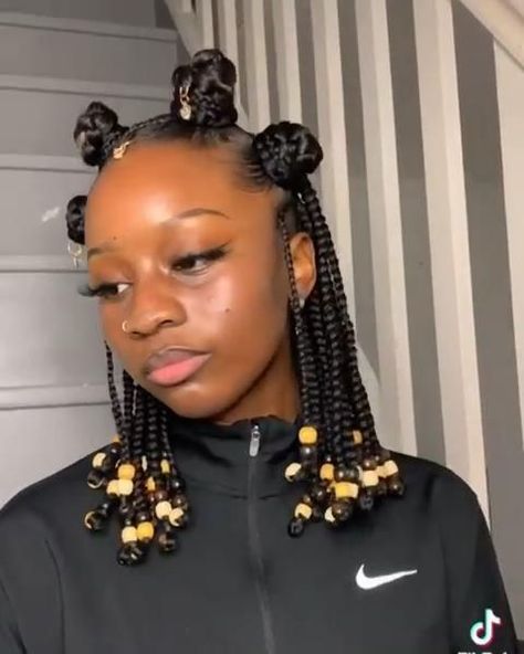 Hairstyle With Beads, Havana Twist Hairstyles, Big Hair Bands, Natural Hair Pictures, Bantu Knot Hairstyles, Senegalese Twist Hairstyles, Quick Braids, Black Hairstyle, Cute Braided Hairstyles