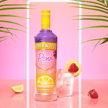 Smirnoff Pink Lemonade Recipes, Pink Lemonade Alcohol Drinks, Smirnoff Pink Lemonade, Pink Lemonade Bottle, Pink Lemonade Vodka, Smirnoff Ice, Smirnoff Vodka, Spirit Drink, Cocktail Photography