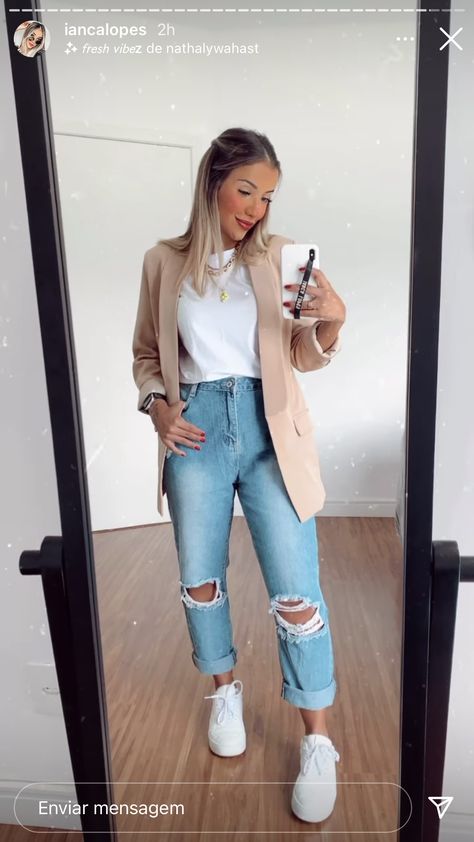 Look Blazer Nude, Blazer Nude Outfit, Nude Blazer Outfit, Casual Travel Outfit, Nude Outfits, Blazer Outfits Casual, Outfits For Mexico, Classy Work Outfits, Looks Street Style