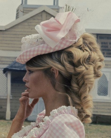 Southern Belle Hairstyles, Southern Hair, Bardot Hair, Belle Hairstyle, Jean Shrimpton, Bridget Bardot, Miss Girl, Sharon Tate, Athletic Hairstyles