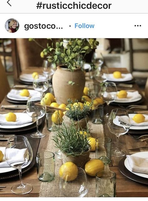 Tablescape Themes, Italian Dinner Table, Lemon Table Decor, Lemon Centerpieces, Italian Dinner Party, Italian Party, Lunch Table, Tafel Decor, Beautiful Tablescapes