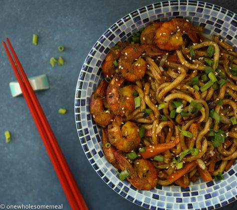 Udon with Pepper Prawns – OneWholesomeMeal Noodle Aesthetic, Pepper Prawns, Udon Noodles Recipe, Prawns Recipe, Prawn Recipes, Udon Noodles, Chili Garlic Sauce, Low Sodium Soy Sauce, Rice Wine Vinegar