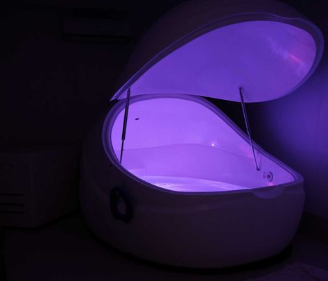 Sensory Deprivation Tank, Deprivation Tank, Float Therapy, Diy Sensory, Sensory Deprivation, Altered State Of Consciousness, Vision Board Goals, Meditation Techniques, Under The Lights