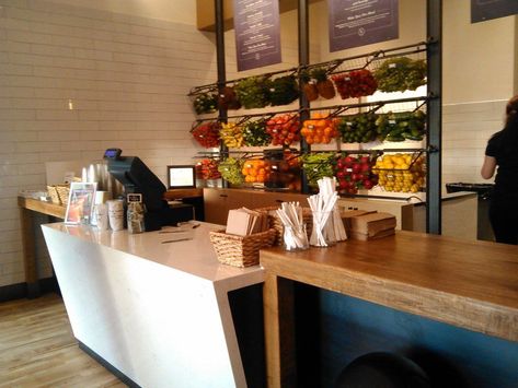 Home Juice Bar, Juice Bar Ideas, Juice Bar Interior, Nekter Juice Bar, Foodtrucks Ideas, Juice Bar Design, Juice Shop, Smoothie Shop, Vegetable Shop