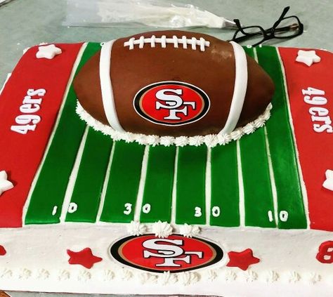 49ers Birthday cake 49ers Grooms Cake, 49ers Birthday Cake For Men, Rob 49, San Francisco 49ers Cake, Football Cakes For Boys, 49ers Birthday Party, 49ers Birthday, Football Field Cake, 49ers Cake