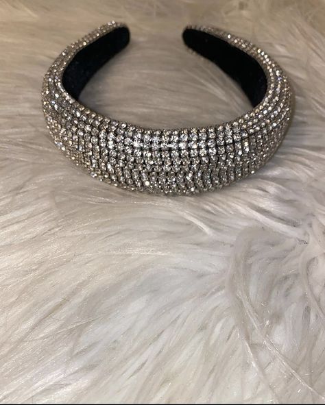 Hair Band Aesthetic, Glittery Hair, Diy Tiara, Band Aesthetic, Diamond Headband, Luxury Headbands, Travel Size Items, Glitter Headbands, Beaded Hair