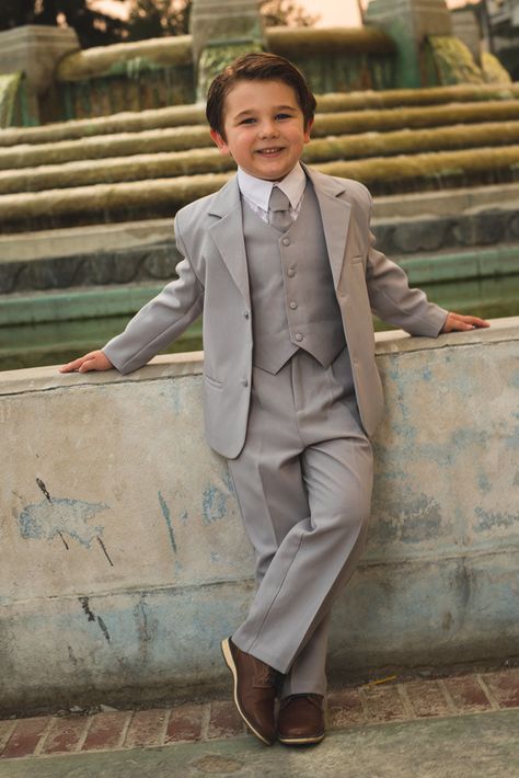 "Joey" Kids Light Grey Suit 5-Piece Set – LittleTuxedos.com Grey Suit White Shirt, Light Grey Suit, Ring Bearer Suit, Boys Tuxedo, Light Grey Suits, Kids Light, Ring Bearers, Grey Jacket, Grey Suit