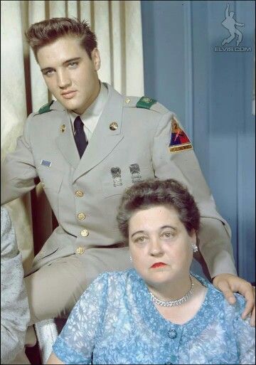 Elvis and his mom Army Elvis Presley, Elvis And His Mom, Elvis Presley In The Army Rare Photos, Elvis Presley Grandchildren, Elvis On Horse, Elvis Presley Memories, Elvis Presley Family, King Elvis Presley, Young Elvis