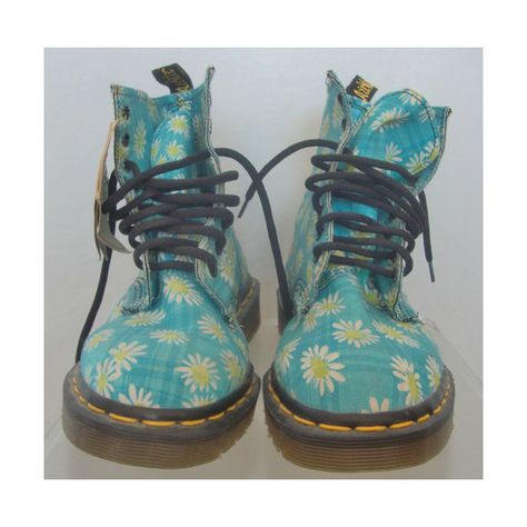 Boots Pictures, Quirky Clothes, Galaxy Converse, Closet Basics, Galaxy Vans, Mori Girl, Soft Grunge, Grunge Style, Dieselpunk