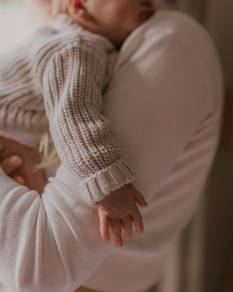 In home newborn sessions are a special one ✨ A reel and a post because I love a reel but some people like a post so these beauts are getting both and I reminded myself why posting takes a while it’s so hard to pick favourites I won’t tell you how many I have of this session 🙈 LM x In home newborn photography | newborn photography | newborn lifestyle inspo #inhomenewbornsession #inhomelifestylephotography #lisamittenphotography #fermanaghphotographer #nifamilyphotography #lifestyleph... Newborn Photoshoot In Home, Newborn At Home, Newborn Home Photos, Indoor Newborn Photography, Home Newborn Photoshoot, Newborn Photography Family, Newborn Photos In Nursery, Cozy Home Newborn Photos, Newborn Inhome Lifestyle Photography