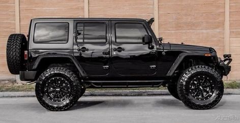 Four Door Jeep Wrangler, Four Door Jeep, Black Jeeps, Mobil Off Road, Black Jeep Wrangler, Auto Jeep, Jeep Wrangler Lifted, 2017 Jeep Wrangler Unlimited, Tenda Camping