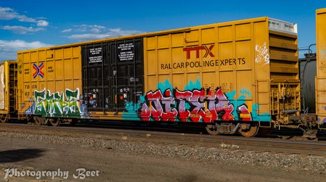 Nice Boxcar with Graffiti Freight Train Graffiti, Train Graffiti, Colorful Graffiti, Train Cars, Freight Train, Train Photography, Rolling Stock, Train Car, Box Car