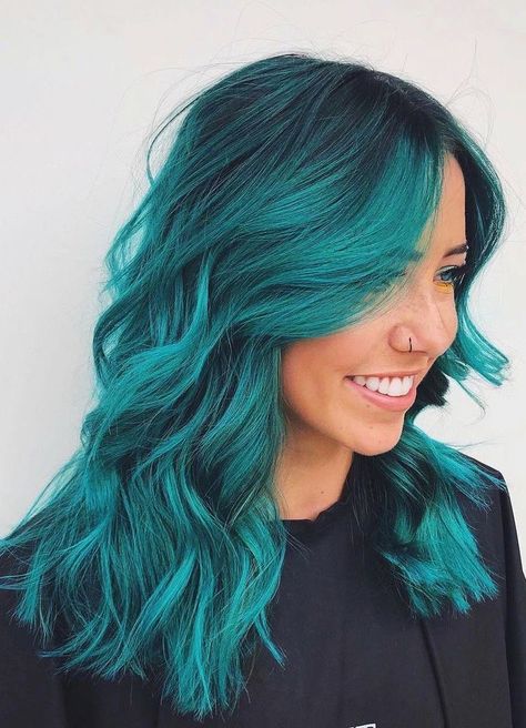 Teal Hair Color, Bright Blue Hair, Blue Hair Color, Color Hairstyles, Aqua Hair, Colour Hair, Hair Color Unique, Teal Hair, Turquoise Hair