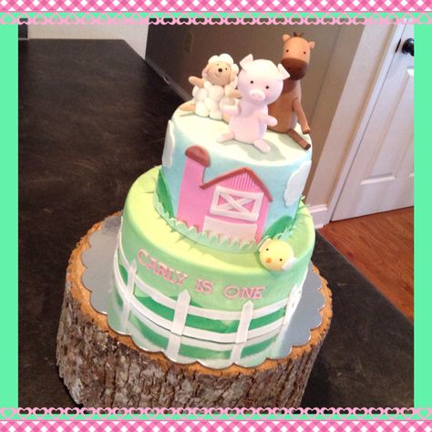 Farm animals barnyard cake Old Macdonald Birthday, Pink Farm Party, Tier Birthday Cake, Farm Birthday Cakes, Barnyard Cake, Barn Cake, Tasty Cakes, Tiered Cakes Birthday, Making Cakes