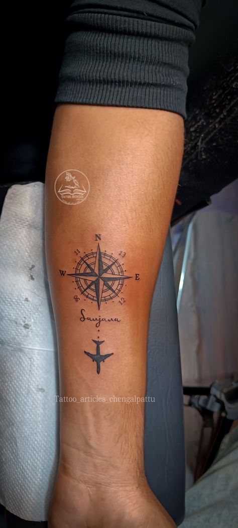 Compass Tattoo with plane Compass Tattoo With Plane, Compass And Airplane Tattoo, Compass Plane Tattoo, Airplane Compass Tattoo, Plane Tattoo Men, Aviation Tattoos For Men, Pilot Tattoos, Masculine Tattoo Ideas, Plane Tattoos