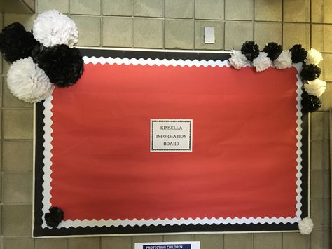 Red Black And White Bulletin Boards, Red And Black Bulletin Board Ideas, White Board Decoration Ideas, Red Classroom Decor, Red Classroom Theme, Information Bulletin Boards, Black Bulletin Boards, Classroom Organization High School, Red Classroom