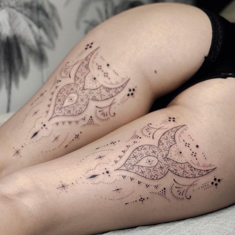 ❈ Blum ❈ (@blum.ttt) posted on Instagram • Dec 3, 2021 at 7:37pm UTC Women Ornamental Tattoo, Dotwork Ornamental Tattoo, Female Ornamental Back Tattoo, Paris Tattoo, Muster Tattoos, Sunflower Tattoo, Thigh Tattoos Women, Spine Tattoos, 1 Tattoo