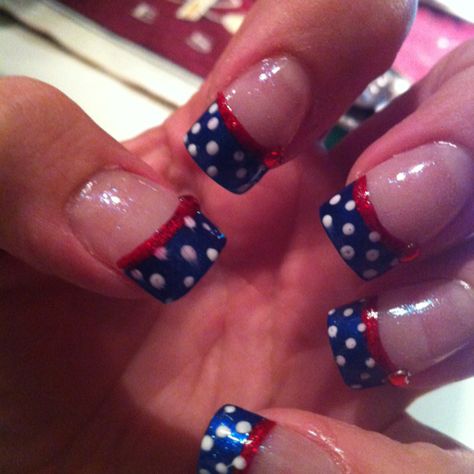 My 4th of July nails Freedom Nails, Fireworks Nails, Easy Nail Art Tutorial, Patriotic Nails Design, Firework Nails, America Freedom, Dot Nails, Patriotic Nails, Usa Nails