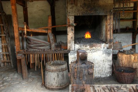 blacksmith-bellows-forge Forge Blower, Blacksmith Workshop, The Blacksmith, Blacksmith Forge, Blacksmith Tools, Blacksmith Shop, Medieval World, Shop Layout, Old Farm Houses