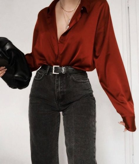 Red Tshirt Outfit, Red Shirt Outfits, Red Button Up Shirt, Dark Academia Outfit, Academia Outfits, Alt Outfits, Maroon Shirts, Inspiration Aesthetic, Quirky Fashion