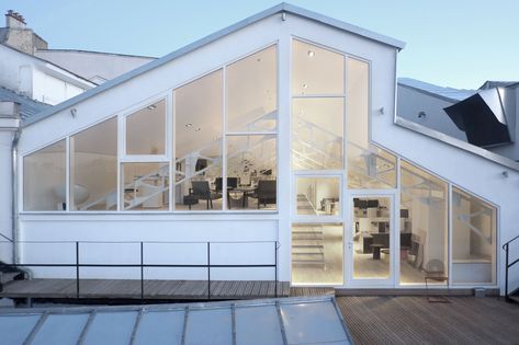 Office Rooftop / Studio Combo / Contemporary architecture house extension Rooftop Office, Rooftop Studio, Contemporary Office Design, Rooftop Design, Arch Architecture, Outdoor Balcony, Contemporary Office, Office Layout, Classic Architecture