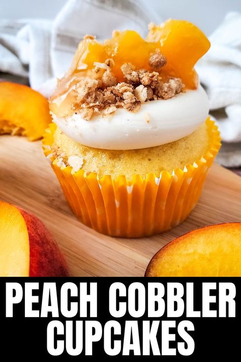 Delicious & Easy Peach Cobbler Cupcakes Recipe Cobbler Cupcakes, Peach Cobbler Cupcakes, Peach Cupcakes, Cupcake Toppings, Easy Peach Cobbler, Amazing Cupcakes, Peach Pie Filling, Pie Cupcakes, Peach Cobbler Easy