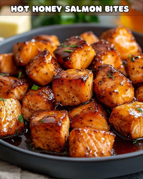 Crispy Hot Honey Salmon Bites, Salmon Recipes Bites, Hot Honey Salmon Bowl, Salmon Bites Oven, Air Fry Salmon Bites, Spicy Salmon Bites, Salmon Bites Air Fryer, Hot Honey Salmon Bites, Honey Salmon Bites