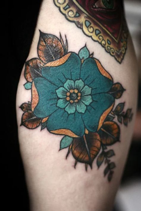 48982.webp (500×750) Botanisches Tattoo, Blue Flower Tattoos, Anatomy Tattoo, Vintage Style Tattoos, Theme Tattoo, Geniale Tattoos, Girly Tattoos, Flower Tattoo Designs, Vintage Tattoo