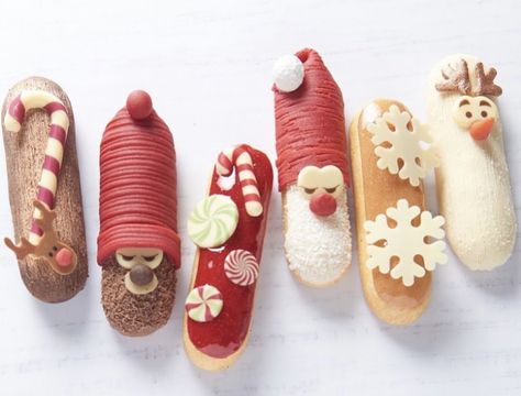 Christmas Eclairs, Eclairs Decoration, Christmas Bakery Ideas, Christmas Dessert Decorations, Valentines Day Deserts, Christmas Desserts Cakes, Christmas Cookies Packaging, Christmas Bakery, Xmas Desserts