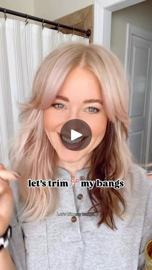 How To Trim Curtain Bangs, Trim Curtain Bangs, Zenske Frizure, Wavy Hair Bangs, Hairstyle Wavy Hair, Hairstyle Wavy, Interesting Hairstyles, Bangs Haircut, Curling Hair