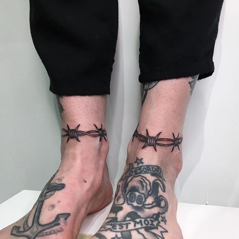 Ankle Cuff Tattoo, Ankle Band Tattoo, Barbed Wire Tattoo, Wire Tattoo, Barbed Wire Tattoos, Face Tats, Cuff Tattoo, Sleeves Ideas, Band Tattoo