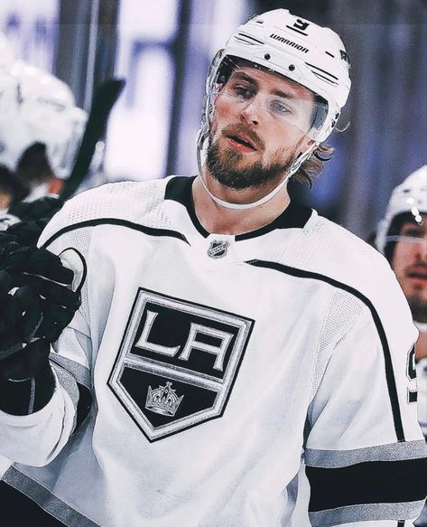 Adrian Kempe Hockey, Hockey Guy Aesthetic, Hot Hockey Players Nhl, Adrian Kempe, Kevin Fiala, Hockey Books, Becka Mack, Nhl Hockey Players, La Kings Hockey