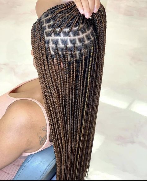 Brown Knotless Braids, Brown Knotless, Braid Inspiration, Box Braids Hairstyles For Black Women, Braided Cornrow Hairstyles, Cute Box Braids Hairstyles, Small Braids, Box Braids Styling, Braids With Curls