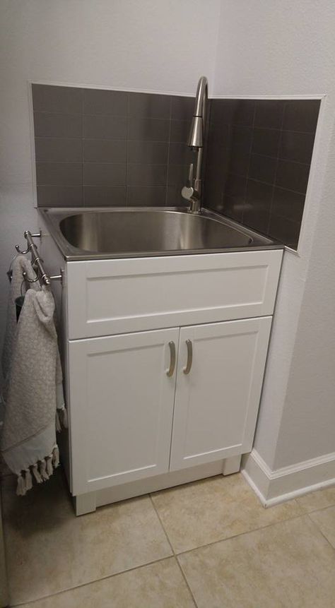 Drop In Utility Sink Laundry Rooms, Laundry Sink Backsplash, Laundry Room Wash Tub Ideas, Utility Sink In Laundry Room, Laundry Room With Sink Ideas, Laundry Room With Utility Sink, Utility Sink Ideas, Laundry Room Design With Sink, Laundry Room Utility Sink