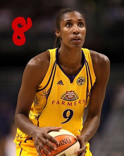 Lisa Leslie was an eight-time first team All-WNBA player of the year! She will be at Induction this year and honored as a "Trailblazer of the Game!" Don't miss it! #wbhof2016 #wbhofamer Lisa Leslie, American Athletes, Basketball History, Basketball Is Life, Basketball Legends, Basketball Game, Love And Basketball, American Sports, Sports Stars