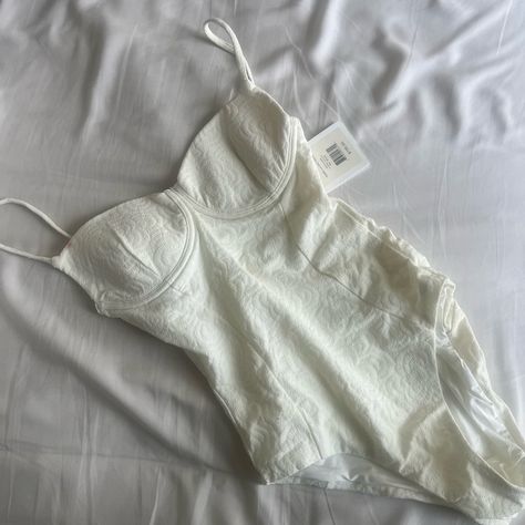 Elegant White One-Piece Swimsuit By Onia. Features A Textured Design With Adjustable Straps. Nwt Unworn, Red Mark On Cup White One Piece Swimsuit, White One Piece, Red Marks, Textured Design, Womens Swim, One Piece Swimsuit, Adjustable Straps, Color White, One Piece