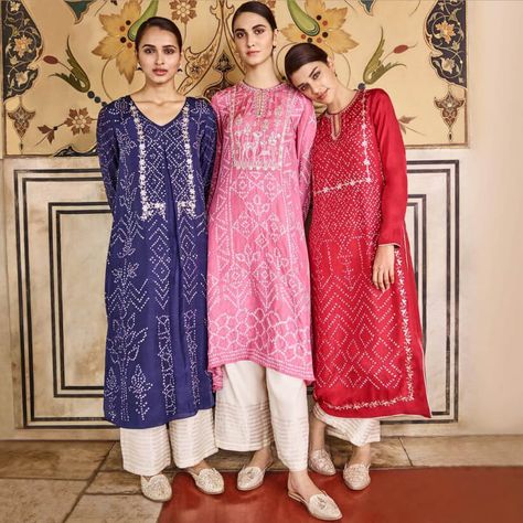 Palazzo Indian, Stylish Kurtis, Desi Outfits, Bandhani Dress, Indian Designer Suits, Desi Wear, Anita Dongre, Salwar Kamiz, Cotton Kurti Designs